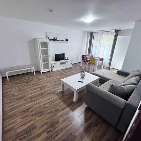 Apartment Modern In The Center