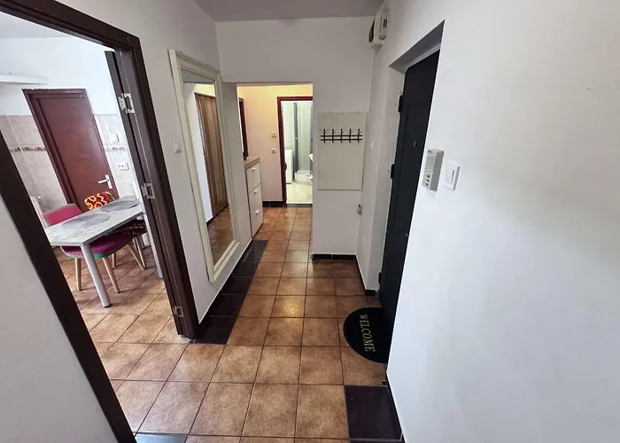 Modern In The Center *